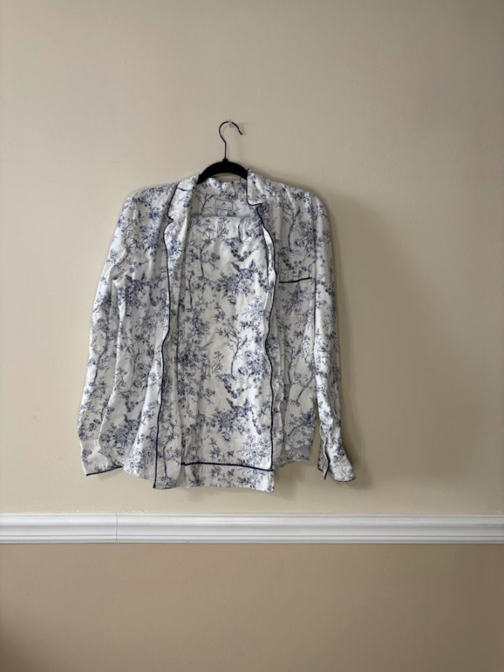Women’s Floral Satin Pajama Top - White & Blue